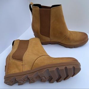 Sorel booties wedge Chelsea Joan of Arctic 9 tan